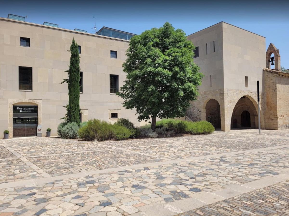 Hostatgeria De Poblet Hotel Exterior photo