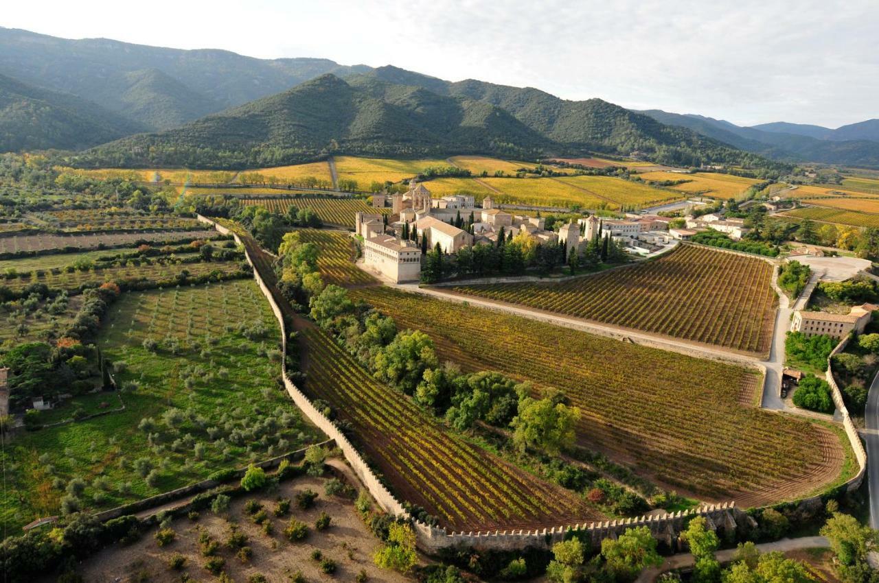 Hostatgeria De Poblet Hotel Exterior photo